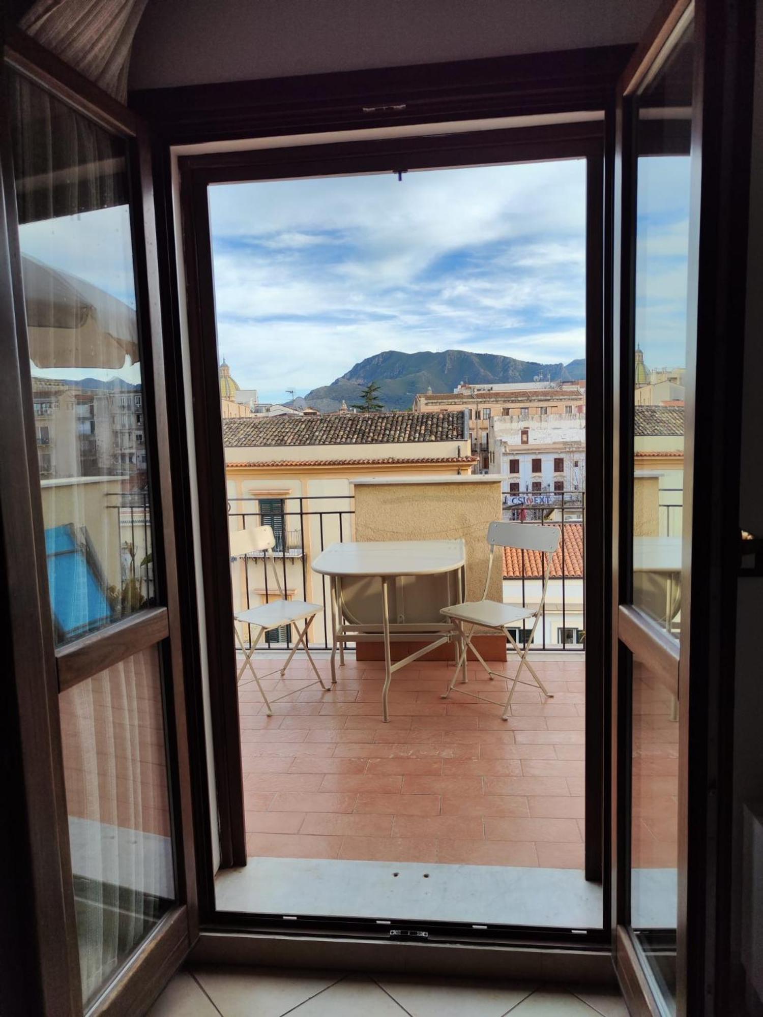 Sant'Onofrio Apartment Palermo Luaran gambar
